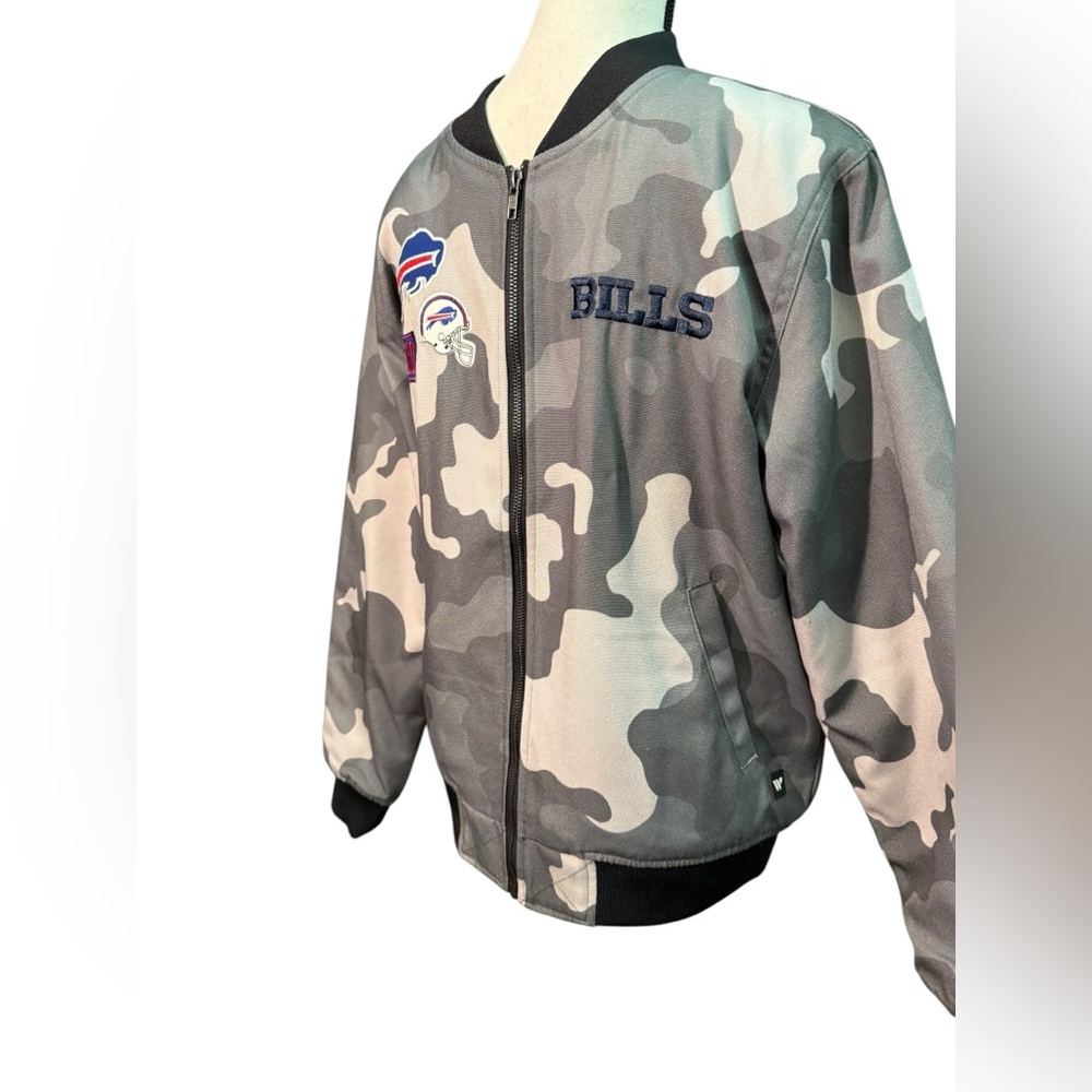 The Wild collective Buffalo Bills one family NFL camo bomber jacket full zip - Picture 6 of 15
